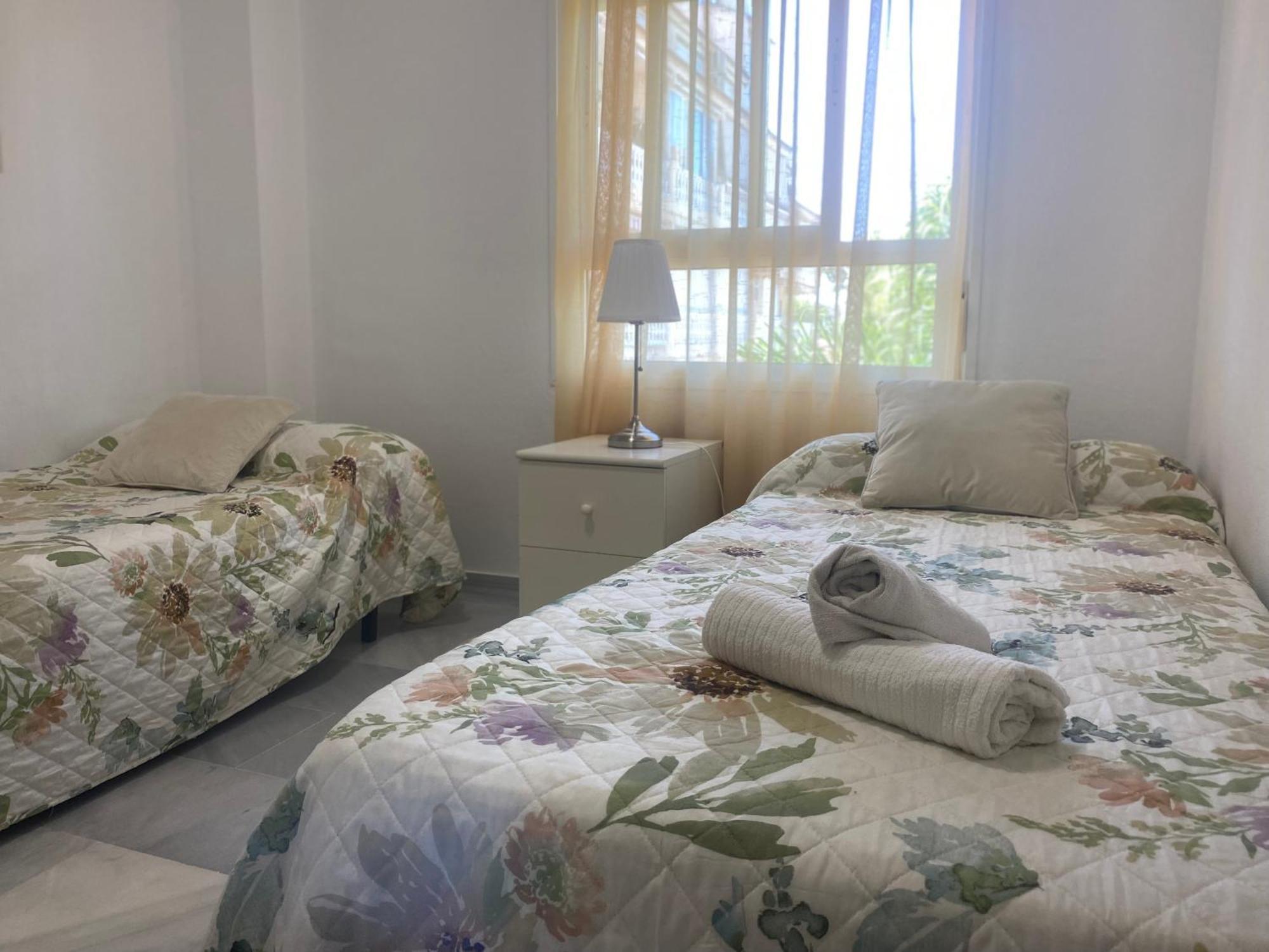 Carihuela Plaza Del Remo Lägenhet Torremolinos Exteriör bild